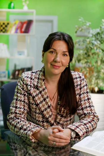 Анна Иванова — психолог с опытом в психиатрии